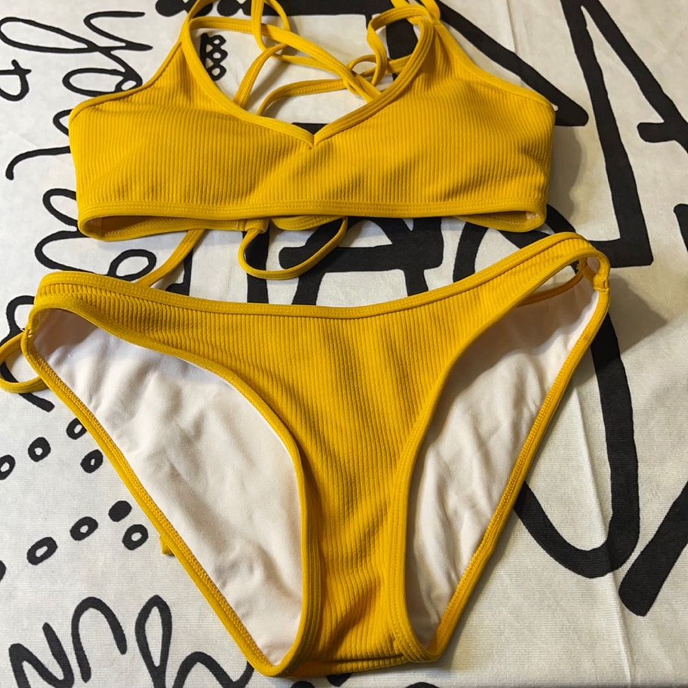 Yellow ribbed tie back bikini